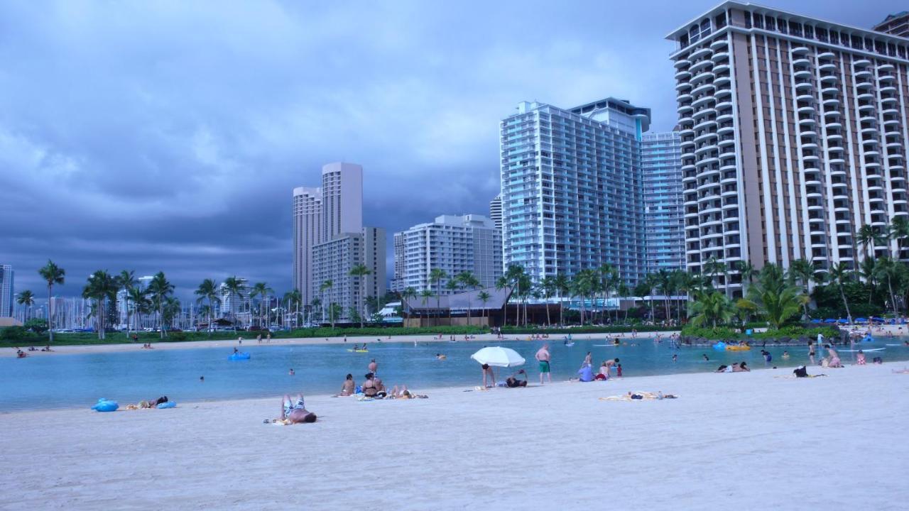 Free Parking, Pool, Sauna, Spa, Wifi, Bbq, Ac - Waikiki Banyan Honolulu Kültér fotó