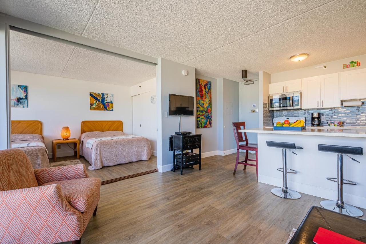 Free Parking, Pool, Sauna, Spa, Wifi, Bbq, Ac - Waikiki Banyan Honolulu Kültér fotó
